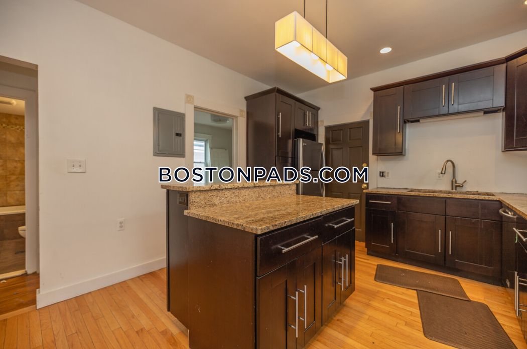 Foto principal - 339 Allston St