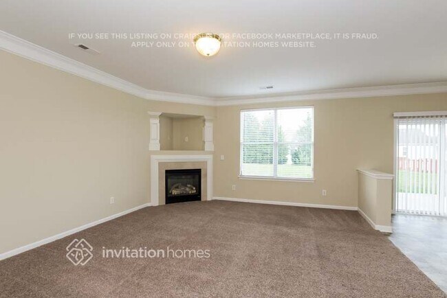 Building Photo - 16411 Austringer Pl