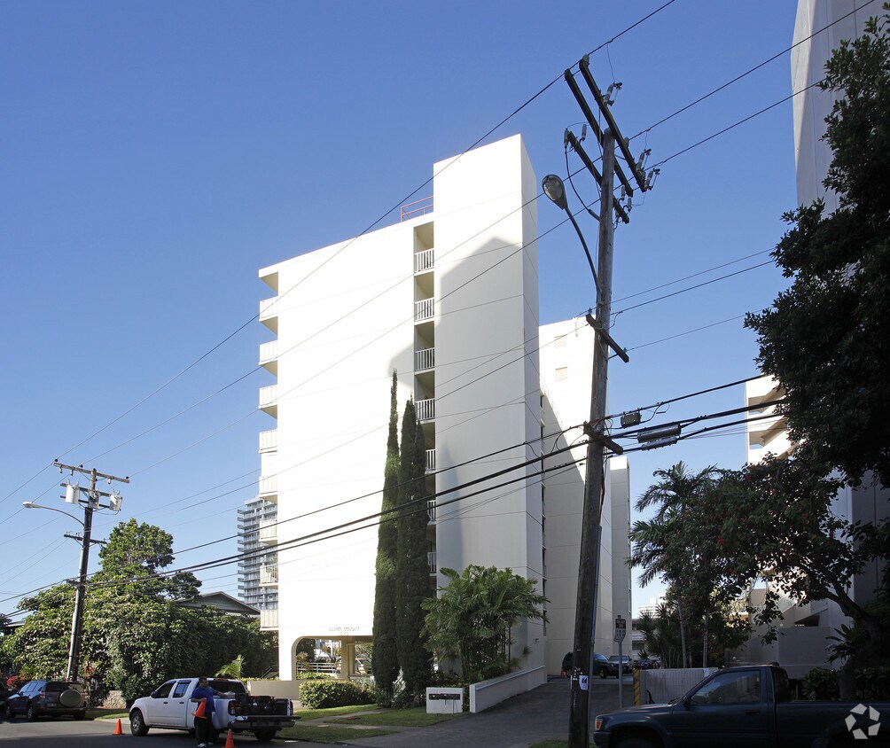 Makiki Colony Apartments in Honolulu, HI
