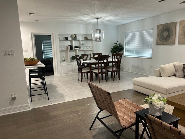 Foto del edificio - 311 Live Oak Ave