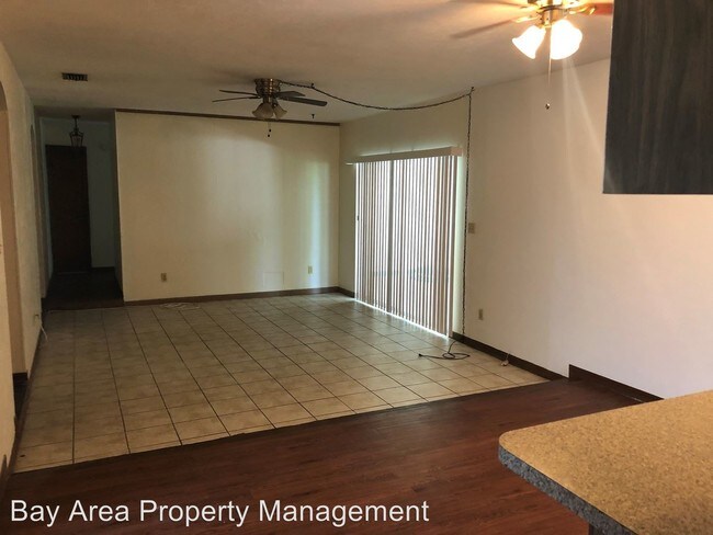 Building Photo - 3 br, 2 bath House - 718 Brooker Rd.