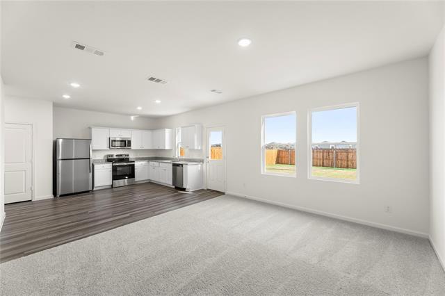 Building Photo - 209 Bradford Dr