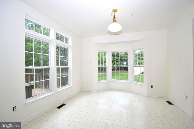 Building Photo - 6411 Stockbridge Overlook Ct