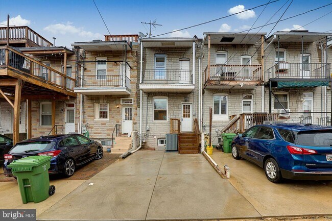 Building Photo - 522 S Potomac St