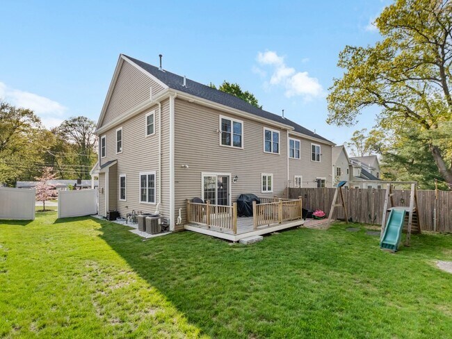 Foto del edificio - 22 Wellesley Ave