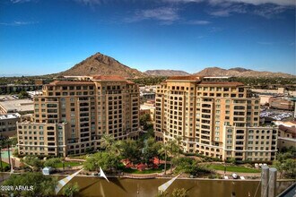 Building Photo - 7175 E Camelback Rd