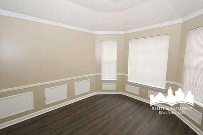 Foto del edificio - 2189 Rocky Stream Dr