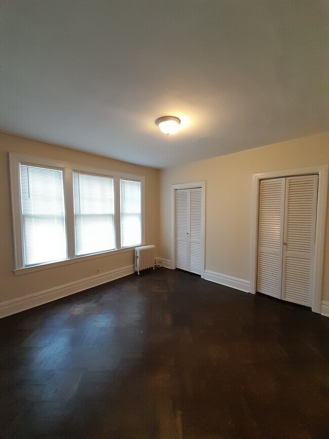 Foto del edificio - 347 N Fulton Ave