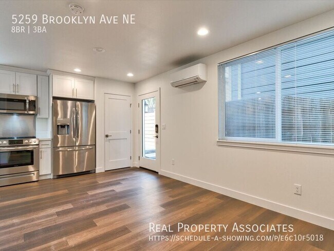 Foto del edificio - 5259 Brooklyn Ave NE
