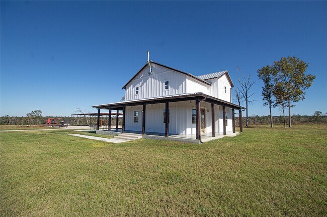 Foto del edificio - 1275 Castlewood Rd