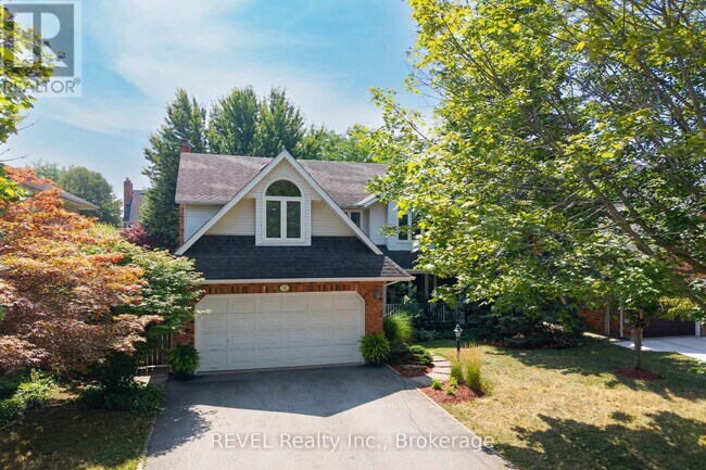 Photo du bâtiment - 12 Arbour Glen Dr