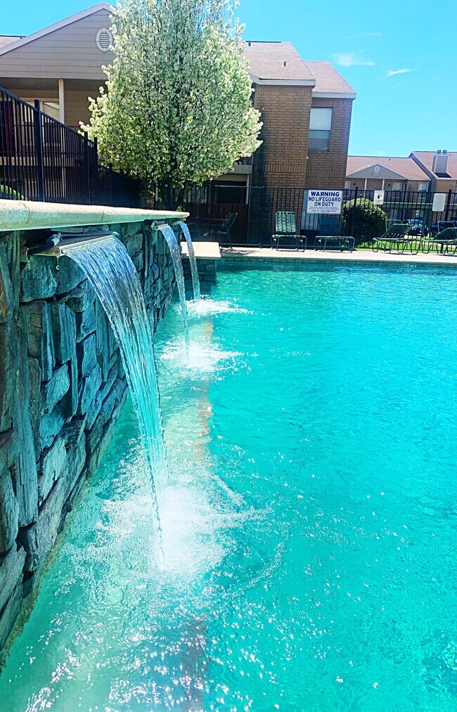 Oakridge Apartments Lubbock, TX