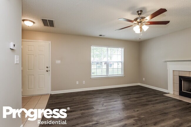 Building Photo - 1833 Cagney St