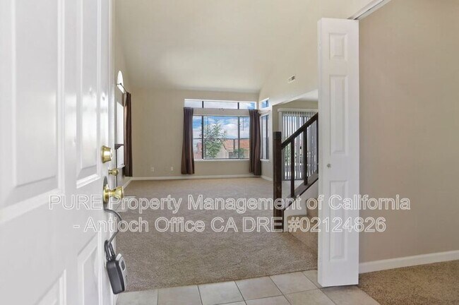 Foto del edificio - 2287 Oak Hills Dr