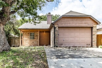 Building Photo - 11322 Potter Valley Dr