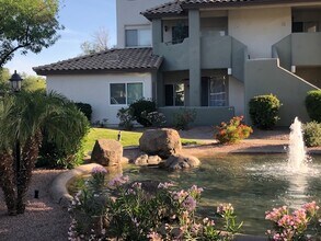 Building Photo - 1825 W Ray Rd