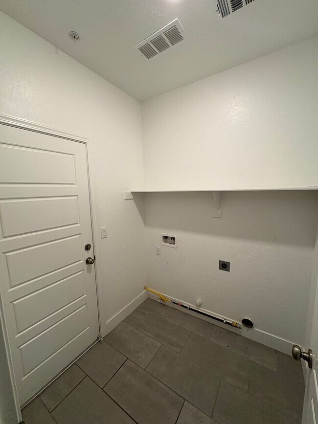 Foto del edificio - Wonderful Home Available Now!