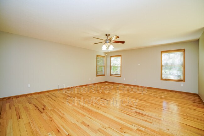 Building Photo - 2422 Long Bow Ave