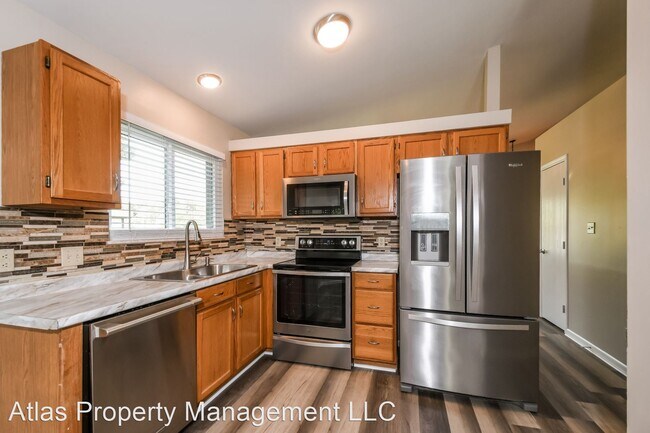 Foto del edificio - 3 br, 2 bath House - 836 Summersong Drive