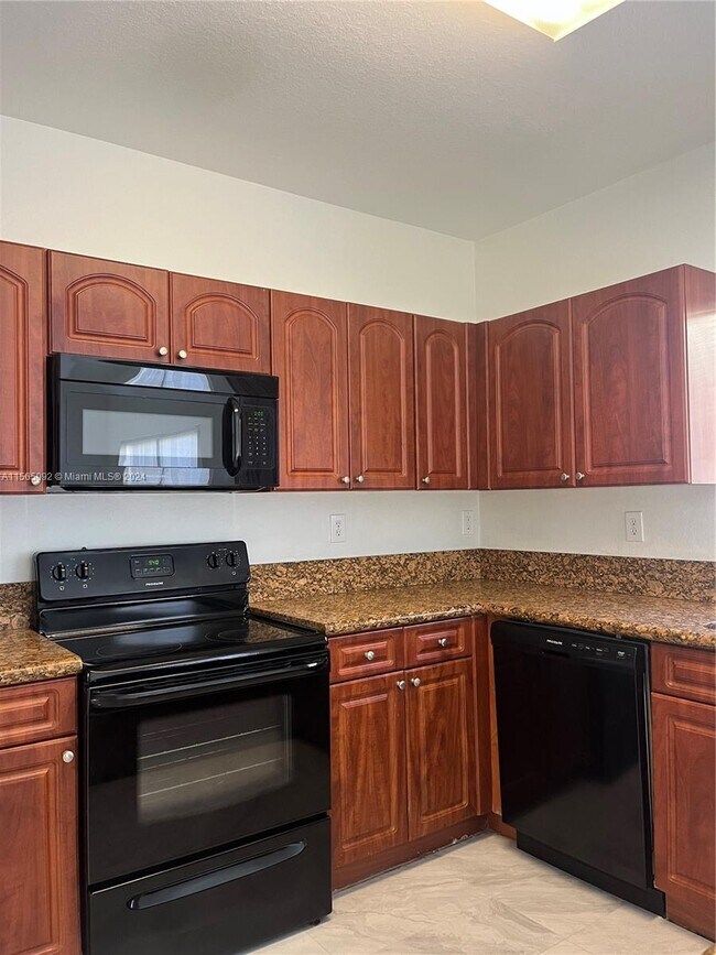 Foto del edificio - 366 SE 20th Terrace