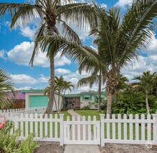 Building Photo - 1218 N Ocean Breeze