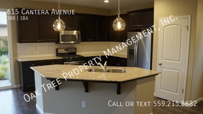 Building Photo - 615 Cantera Ave