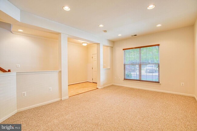 Building Photo - 4911 Chaste Tree Pl