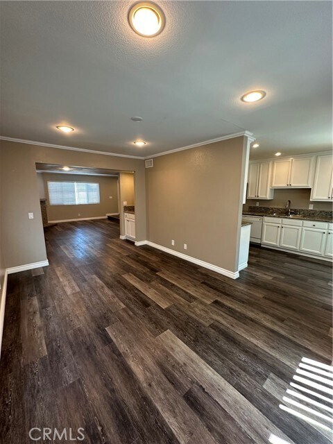 Foto del edificio - 1256 N Citrus Ave