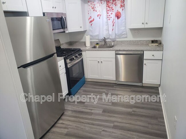 Building Photo - 1143 E Sydney St