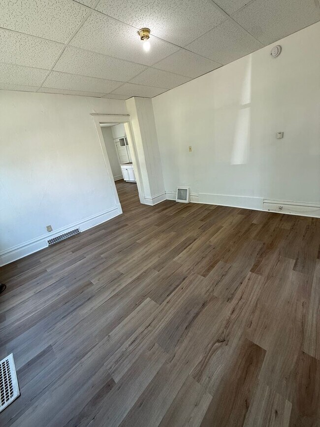 Foto del edificio - 1620 Rebecca St