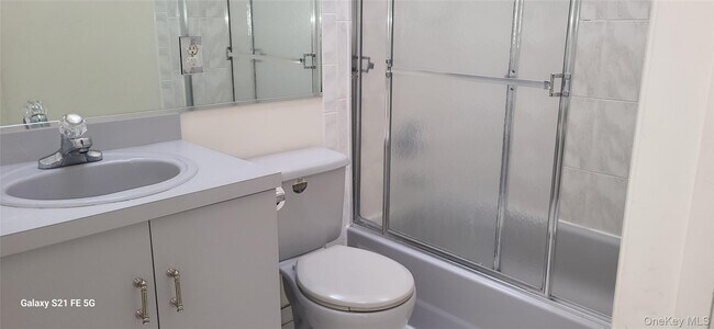 Foto del edificio - 76 B Ashwood Rd