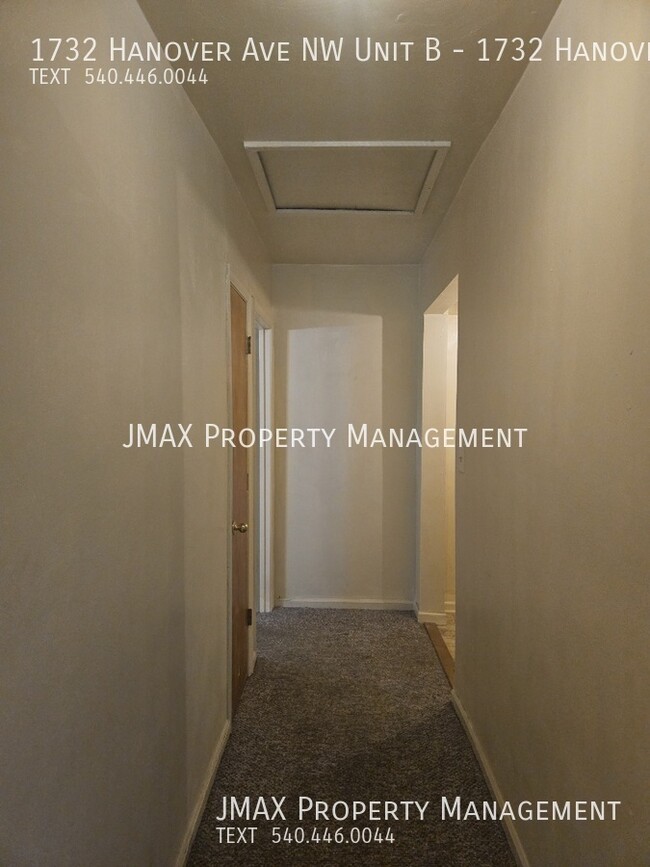 Foto del edificio - 1732 Hanover Ave NW