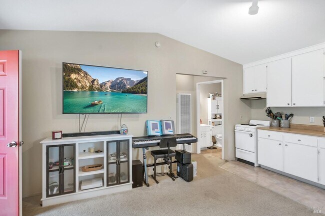 Foto del edificio - 18823 Beatrice Dr