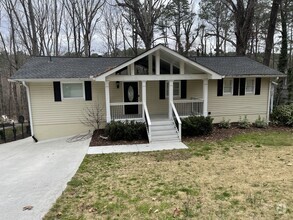 Building Photo - 785 Timber Lake Trail