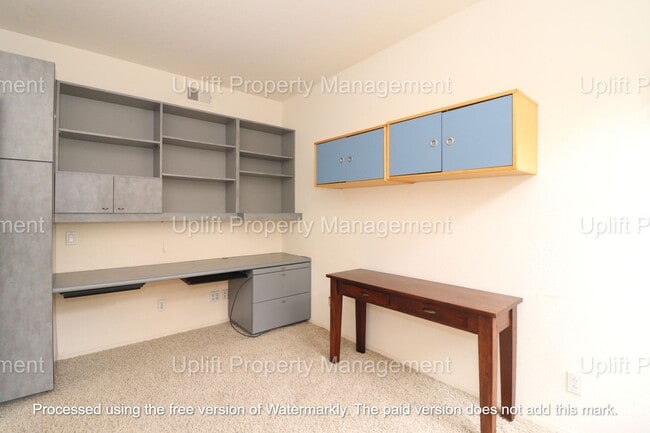 Building Photo - 3 BED 3 BATH HOME WITH BEAUFUIL BEACH MURA...