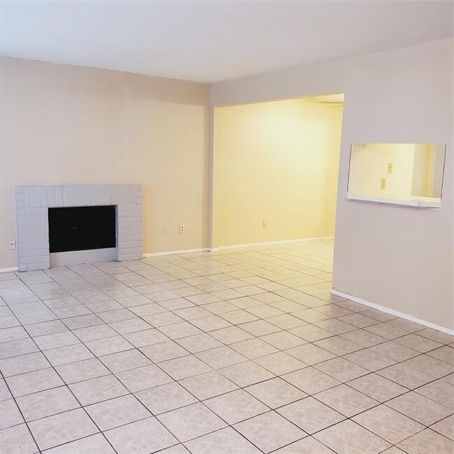 Building Photo - 12511 Ashford Meadow Dr