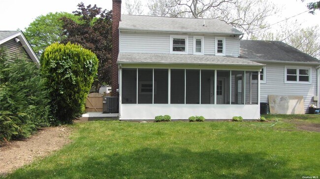 Building Photo - 47 Bengeyfield Dr
