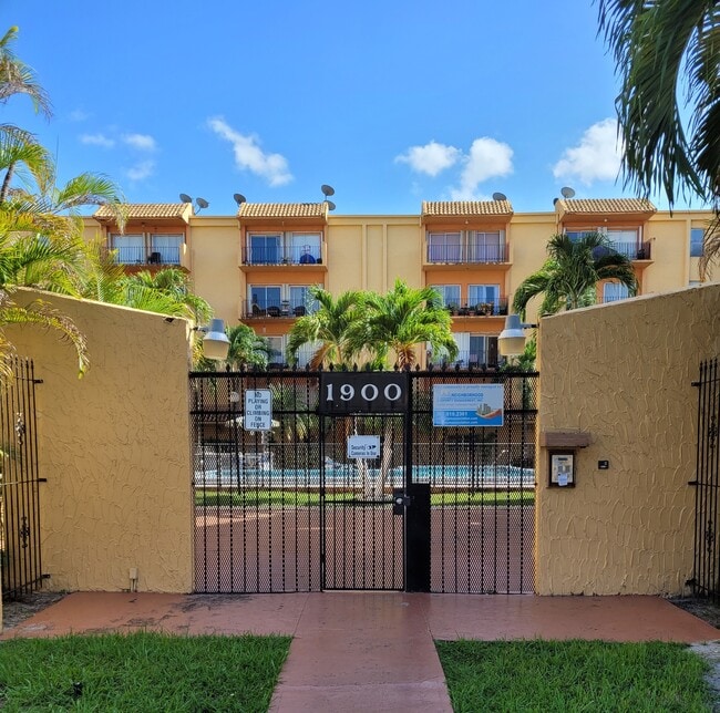 Gated Community - 1900 W 54th St