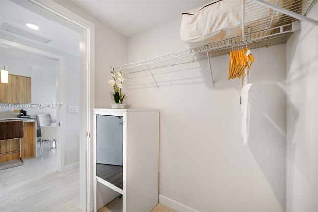 Foto del edificio - 3900 Biscayne Blvd