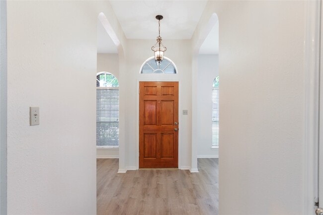 Building Photo - 3226 Mourning Dove Dr