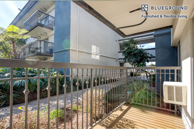 Foto del edificio - 333 1st St