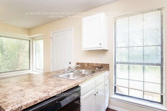 Building Photo - 6106 Yoni Dr