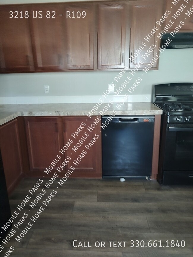 Building Photo - 3218 OH-82