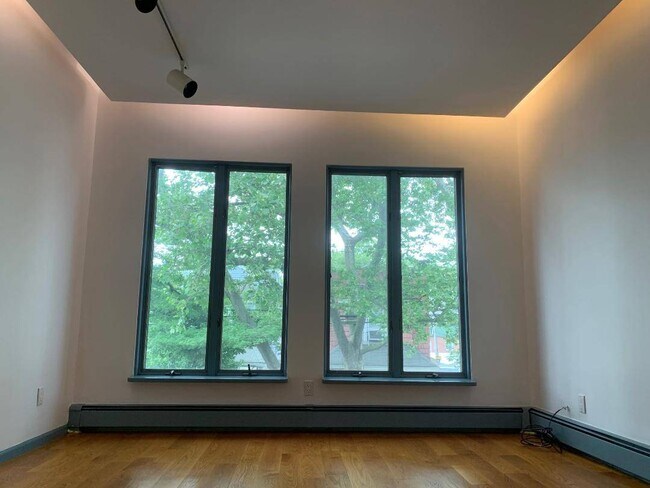 Foto del edificio - 66-74 70th St