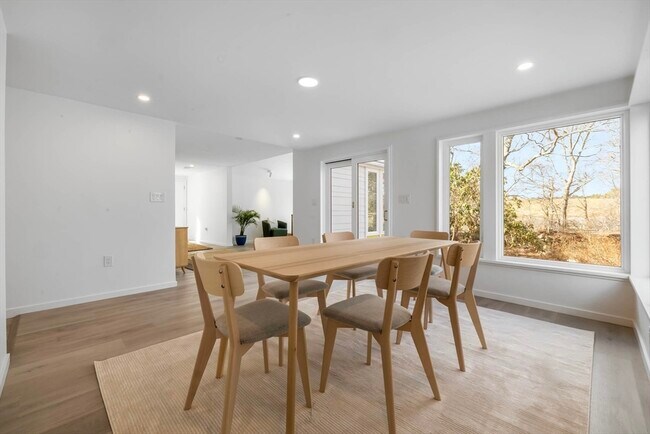 Foto del edificio - 561 Beechwood St