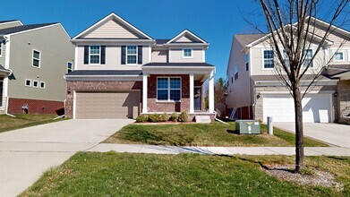 Building Photo - 2901 Dillon Dr