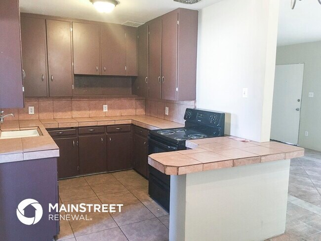 Foto del edificio - 3434 E Polk St