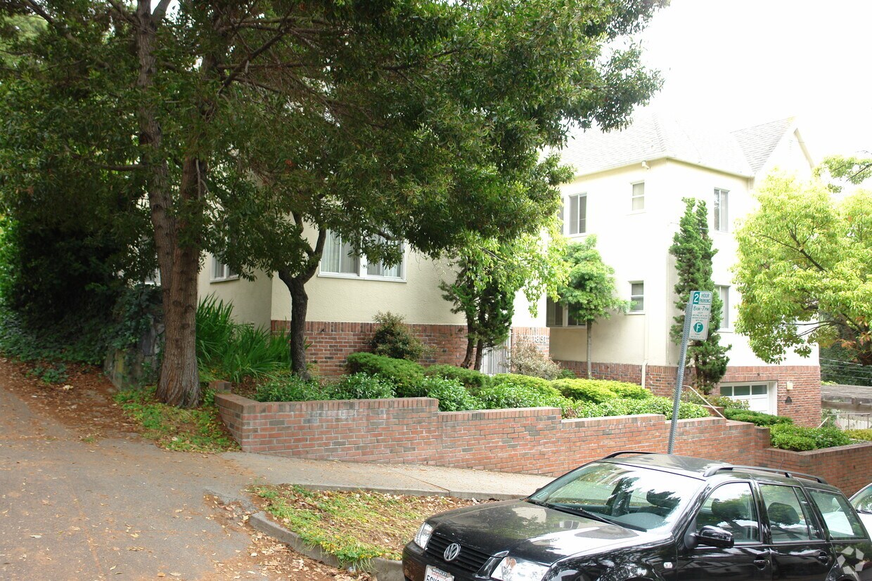 1831 Arch St, Berkeley, CA 94709 Apartments in Berkeley, CA