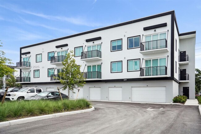 Foto del edificio - 2095 W Atlantic Ave