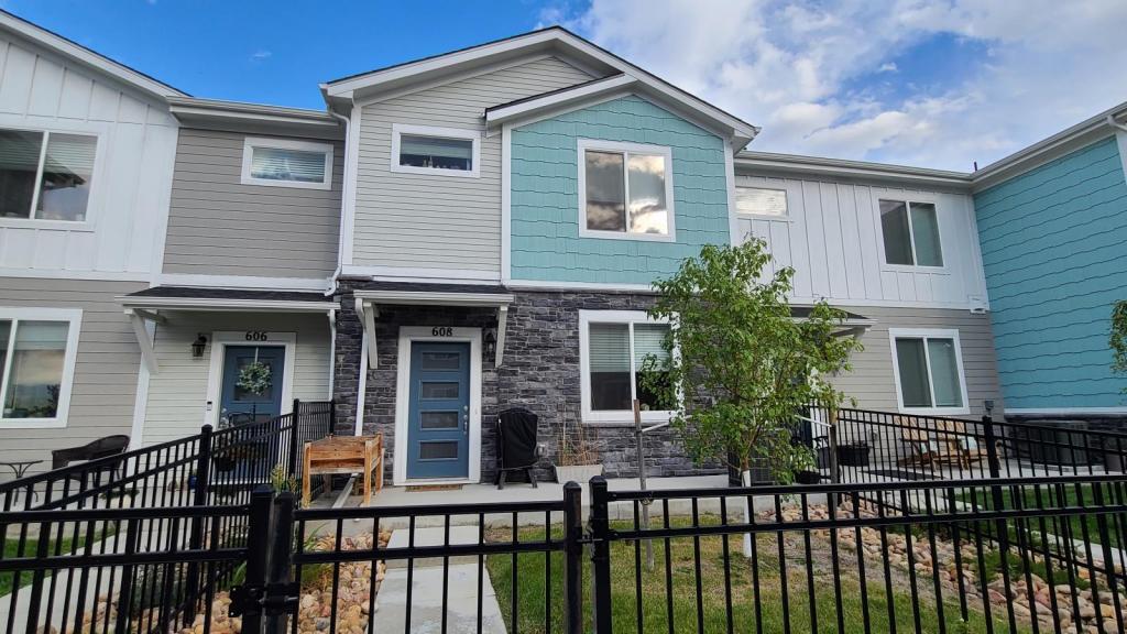 Foto principal - 608 Stonebridge Drive